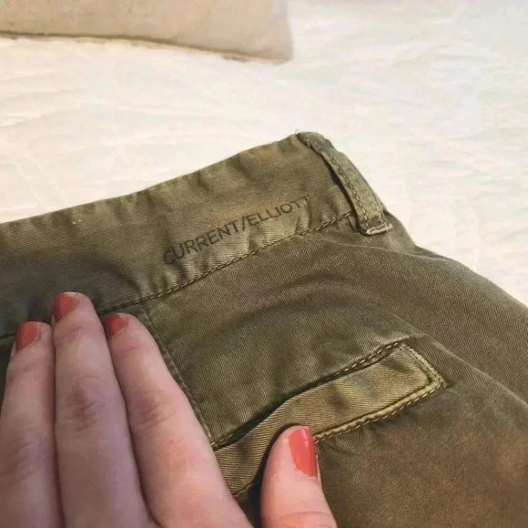 EUC Current/Elliot The Buddy Trouser in Army Green w/Tape, Size 27 - Picture 9 of 11
